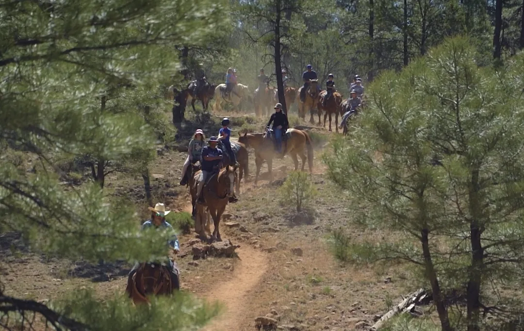 Get Americas group horseback ride