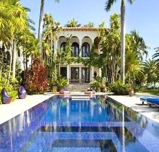 miami-beach-villa-magnificent-waterfront-villa-in-beach-with-private ...